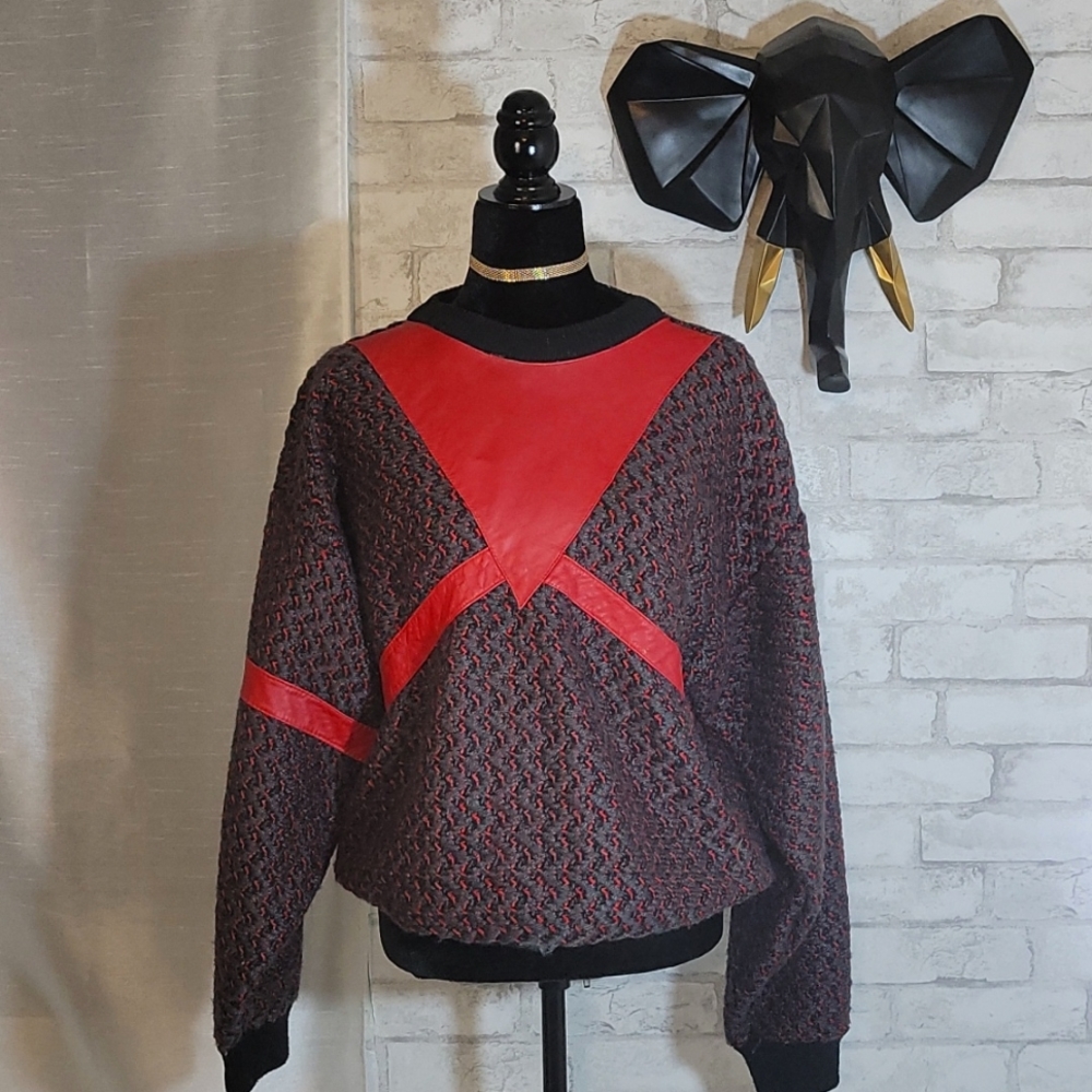 Vintage 80s Red/Gray/Black Crew Neck Sweater Size M